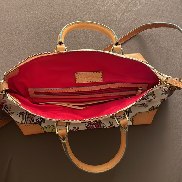 Disney Dooney & Bourke Disneyana Walt Disney Crossbody Satchel Bag RARE - Picture 5 of 8